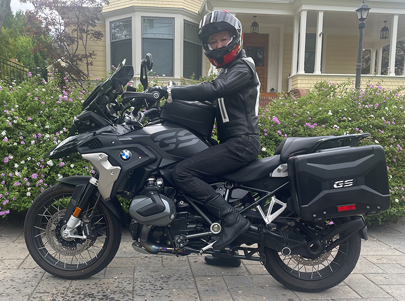 Best Women's Motorcycle Pants Guide (Updated Reviews!) - Motorcycle Gear Hub