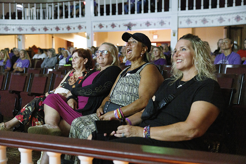 Stuarts Opera House Athena Ride for women