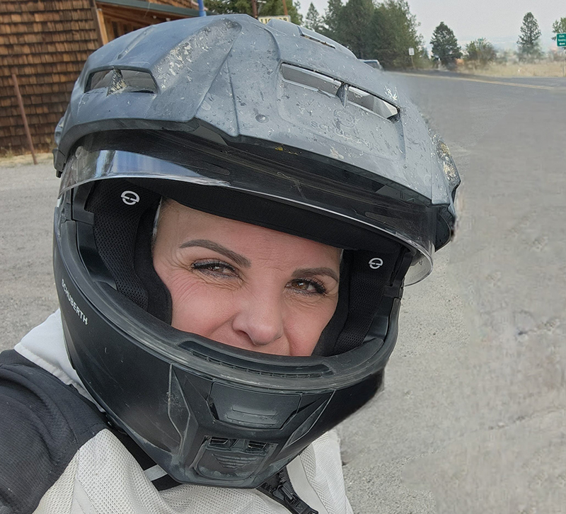 Sarah Schilke Schuberth E2 helmet