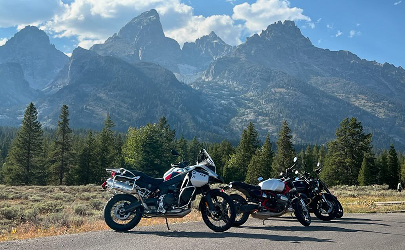 There is a well-placed parking area which makes a prime spot for photos of the incredible mountain backdrop.